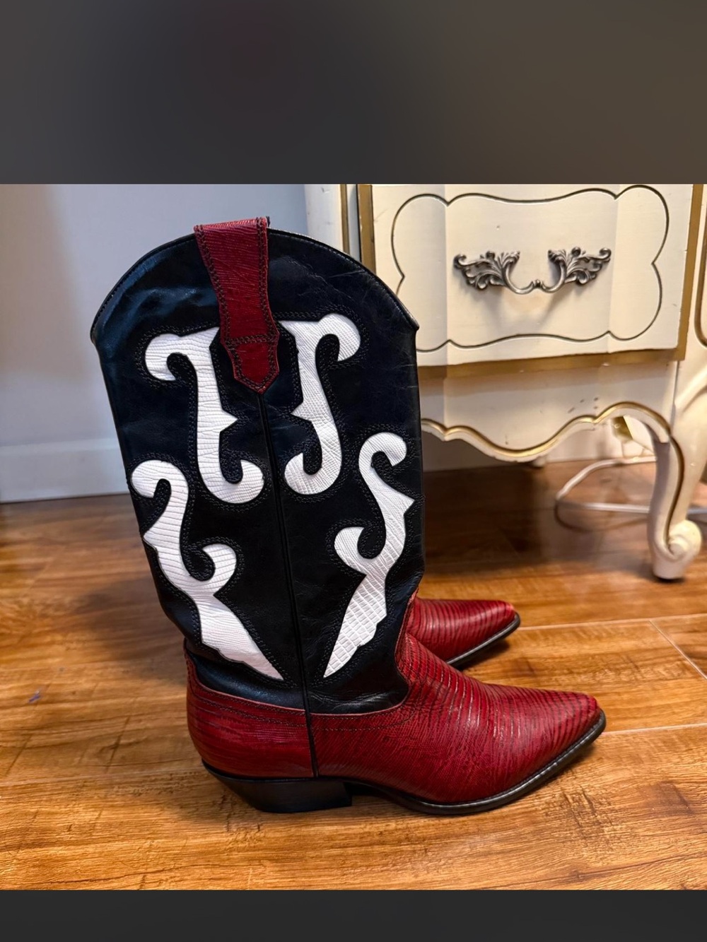Vintage Nine West Cowboy Boots